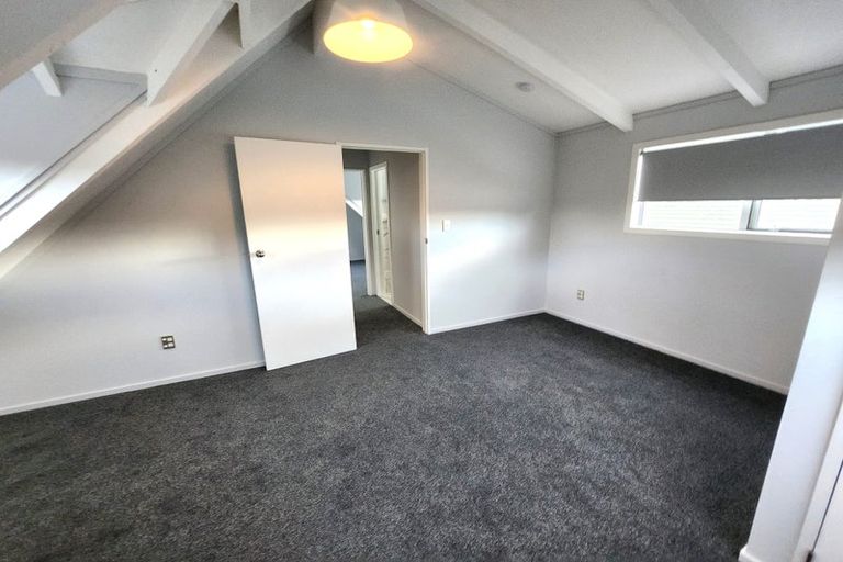 Photo of property in 7a Litchfield Place, Clarks Beach, 2122