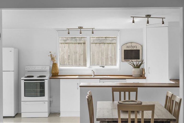 Photo of property in 95 Pukehina Parade, Pukehina, Te Puke, 3189