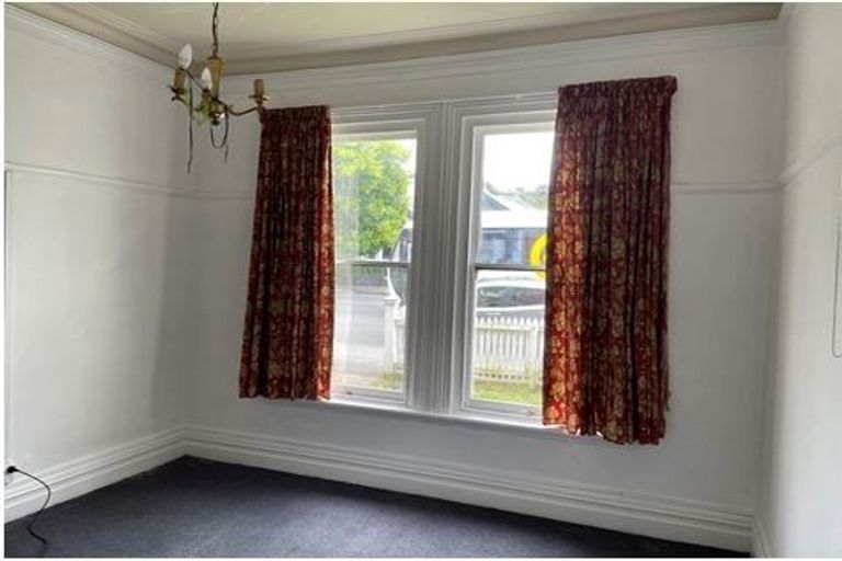 Photo of property in 1056 George Street, North Dunedin, Dunedin, 9016