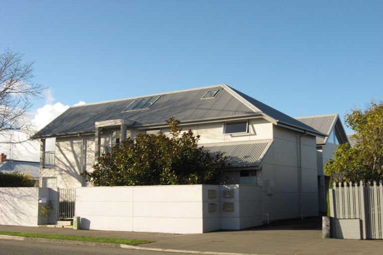 Photo of property in 5/1010 Colombo Street, St Albans, Christchurch, 8014