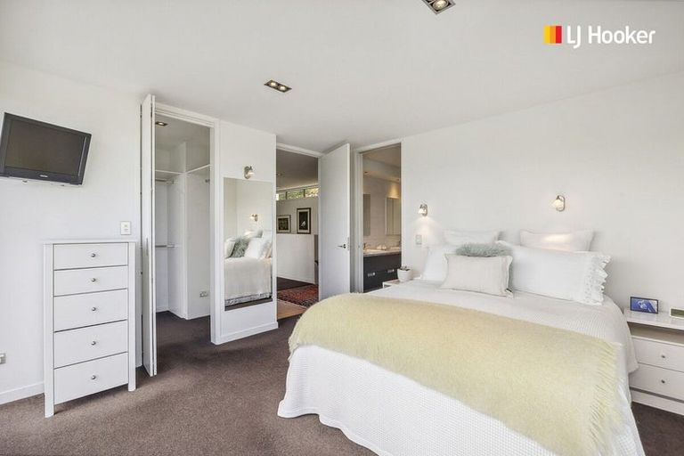 Photo of property in 95 Doon Street, Waverley, Dunedin, 9013