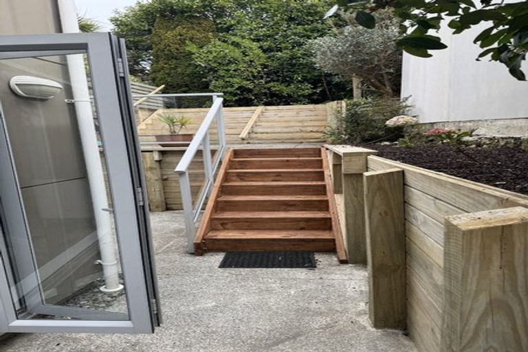 Photo of property in 52 Tarawera Road, Johnsonville, Wellington, 6037