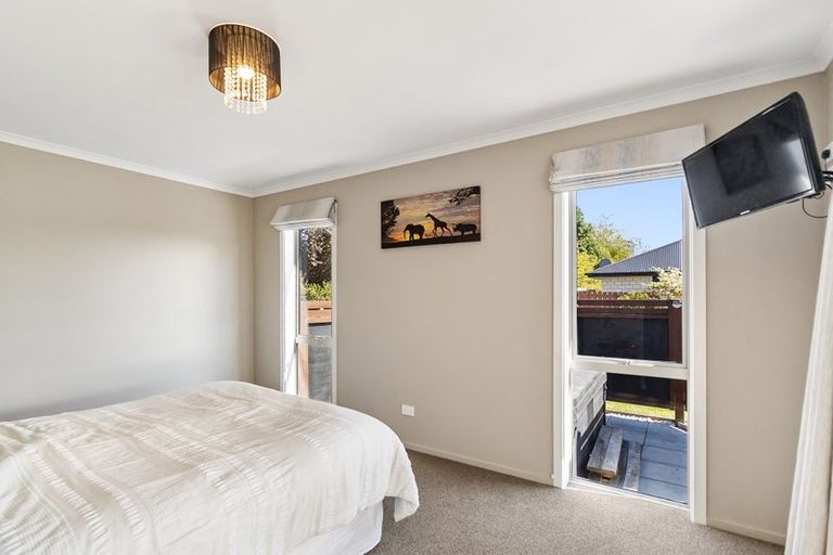 Photo of property in 135 Main Road, Pleasant Point, 7903