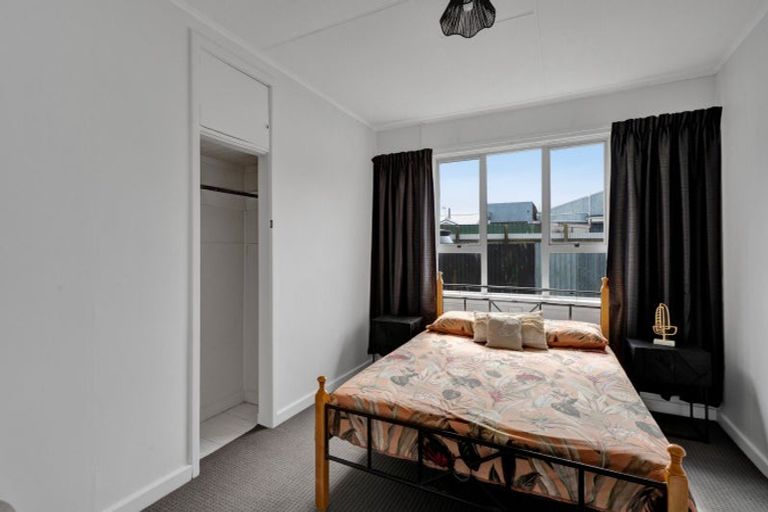 Photo of property in 19a Grey Street, Waitara, 4320