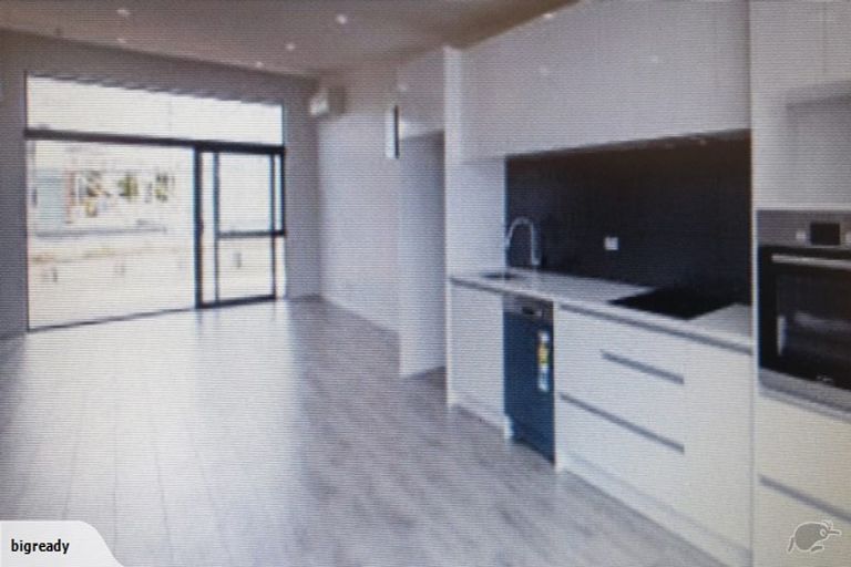 Photo of property in 17 Hoiho Road, Pukekohe, 2120