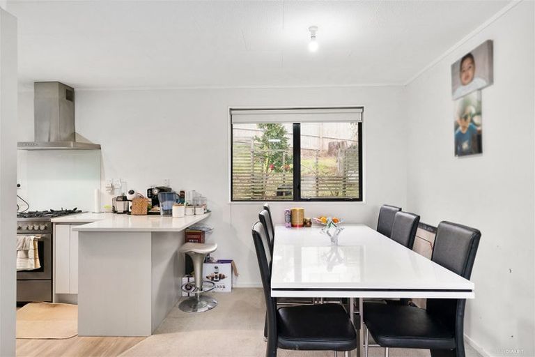 Photo of property in 46 Maywood Crescent, Glen Eden, Auckland, 0602