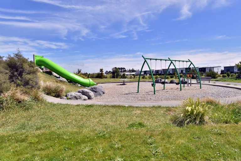 Photo of property in 26 George West Square West, Wigram, Christchurch, 8025