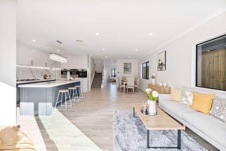 Photo of property in 86 Ksenia Drive, Flat Bush, Auckland, 2019