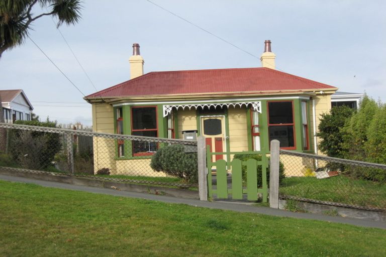 Photo of property in 8 Constitution Street, Port Chalmers, 9023