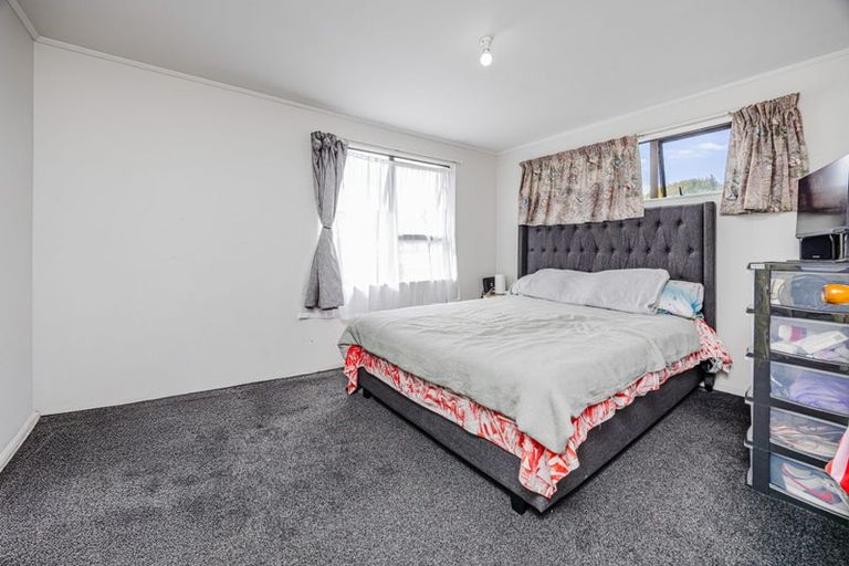 Photo of property in 1/22 Silver Creek Road, Weymouth, Auckland, 2103