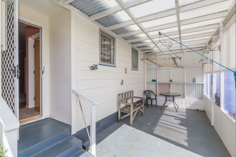 Photo of property in 20 Charles Street, Levin, 5510