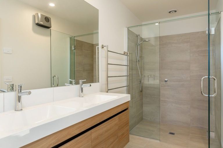 Photo of property in 10 Spencer Place, Springlands, Blenheim, 7201