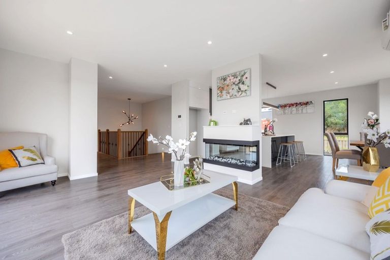 Photo of property in 36 Korihi Drive, Swanson, Auckland, 0614