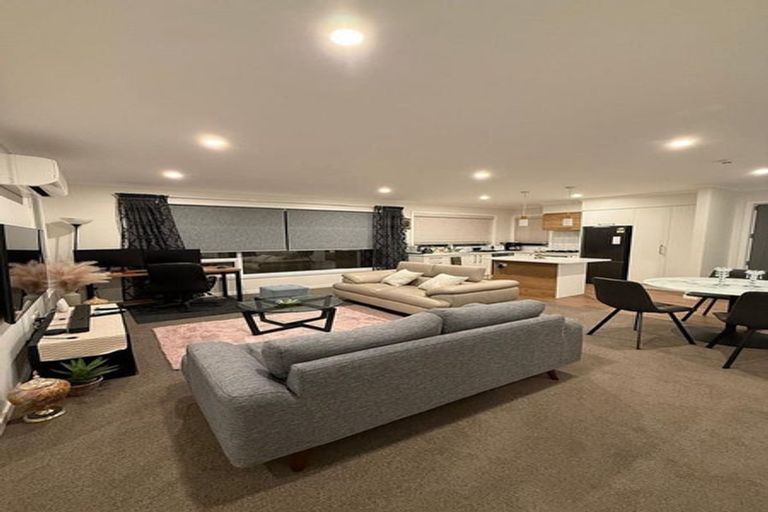 Photo of property in 4 Tarata Lane, Avalon, Lower Hutt, 5011