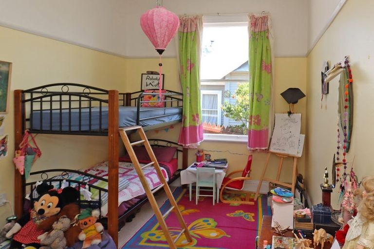 Photo of property in 37 Test Street, South Hill, Oamaru, 9400