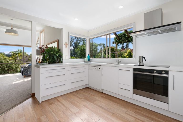 Photo of property in 12 Waikareao Way, Brookfield, Tauranga, 3110