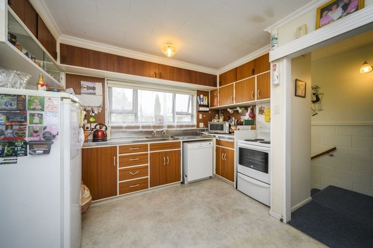 Photo of property in 1a Cohen Place, Milson, Palmerston North, 4414