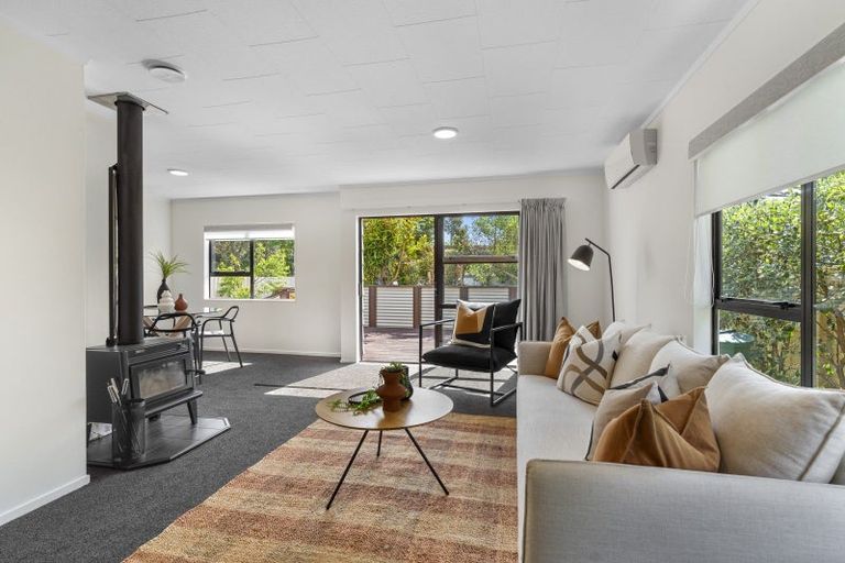 Photo of property in 175 Te Moana Road, Waikanae, 5036