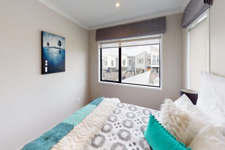 Photo of property in 62 Nugget Avenue, Hobsonville, Auckland, 0616