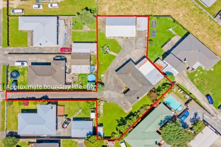 Photo of property in 29 Ruthven Road, Wainuiomata, Lower Hutt, 5014