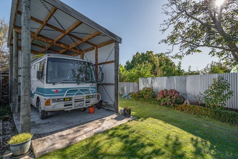 Photo of property in 11 Weka Place, Masterton, 5810