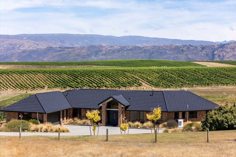 Photo of property in 317 Golden Road, Springvale, Alexandra, 9393