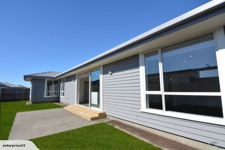 Photo of property in 20 Kingsbridge West, Burwood, Christchurch, 8083