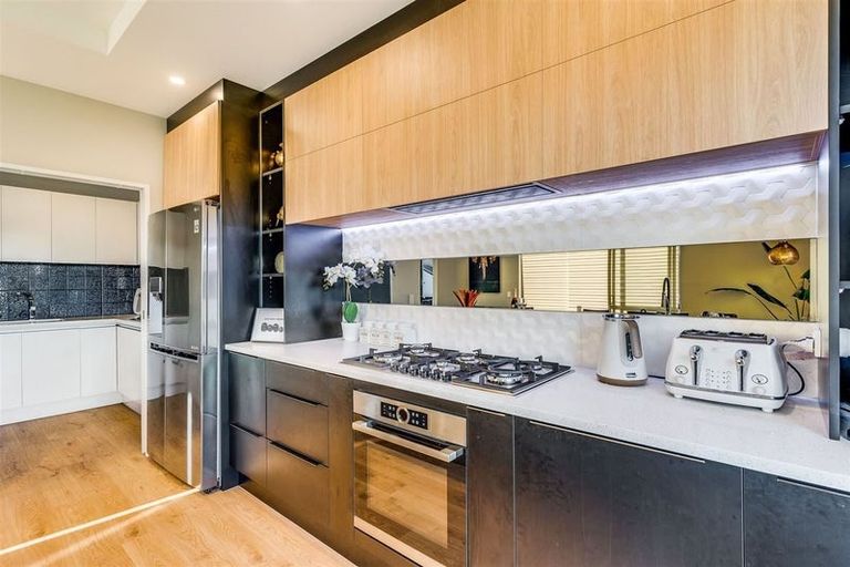 Photo of property in 24 Bill Harvey Drive, Halswell, Christchurch, 8025