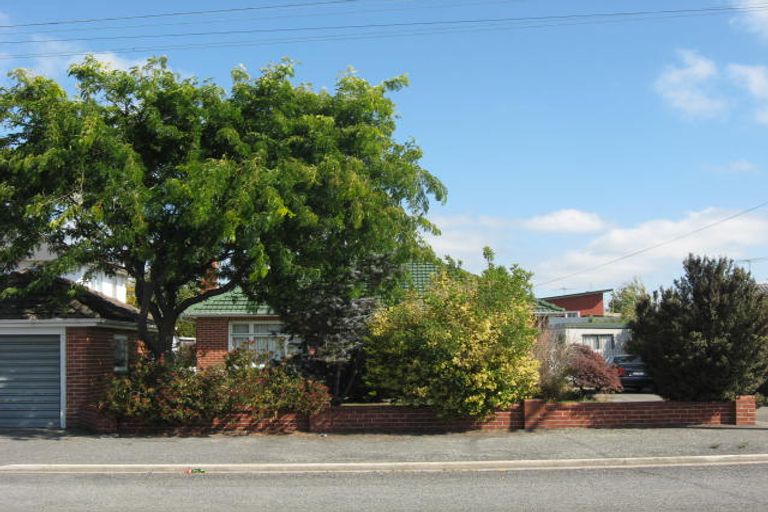 Photo of property in 70 Aitken Street, Ashburton, 7700