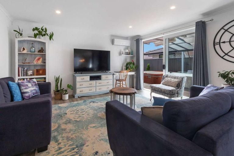 Photo of property in 5 Taffe Crescent, Pyes Pa, Tauranga, 3112