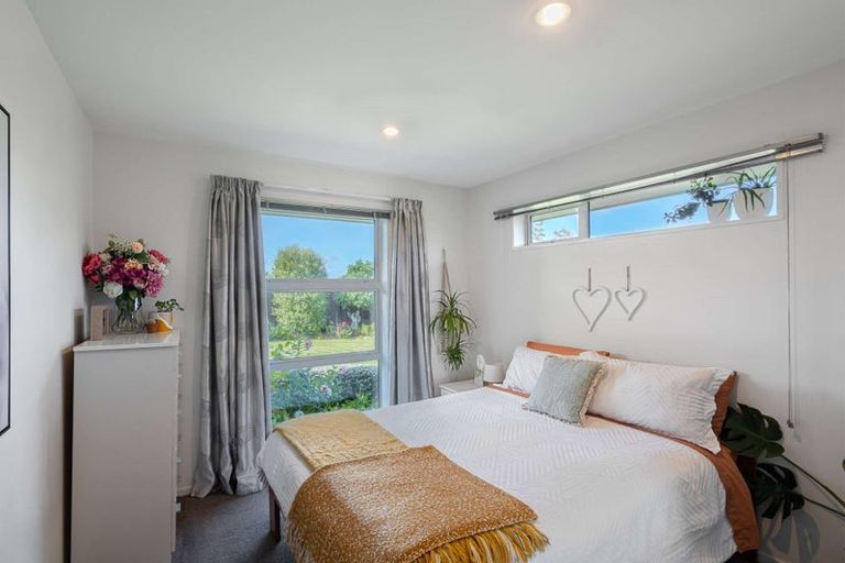 Photo of property in 15 Greenan Place, Doyleston, 7683