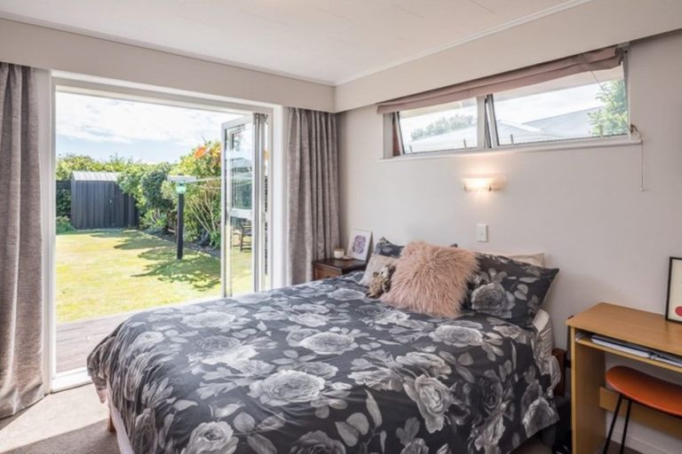 Photo of property in 53 Rimu Street, Waikanae, 5036