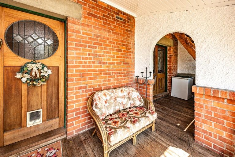 Photo of property in 21 Putiki Drive, Durie Hill, Whanganui, 4500