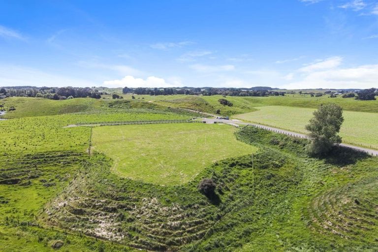 Photo of property in 49 Whio Grove, Hokio Beach, 5571