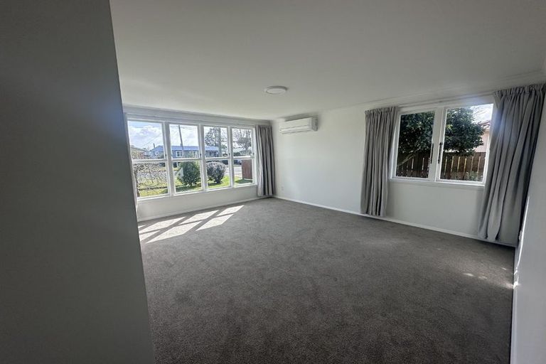 Photo of property in 42 Spencer Street, Leamington, Cambridge, 3432