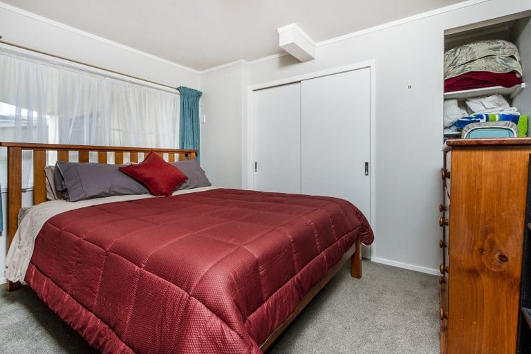 Photo of property in 121 Browns Bay Road, Browns Bay, Auckland, 0630