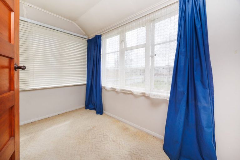 Photo of property in 6 Lambert Street, Marton, 4710