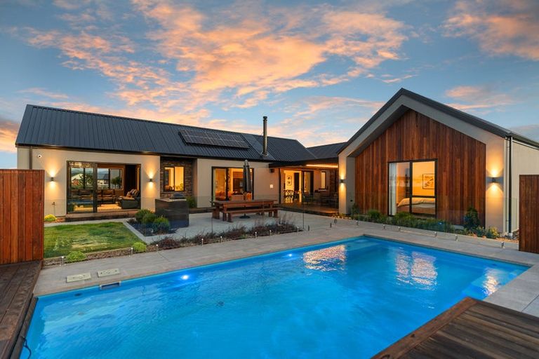 Photo of property in 190 Verdeco Boulevard, Lincoln, 7608