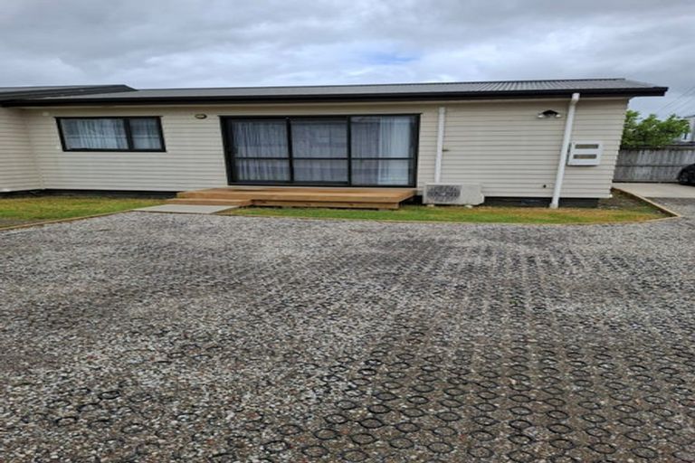 Photo of property in 7a Abel Tasman Avenue, Henderson, Auckland, 0610