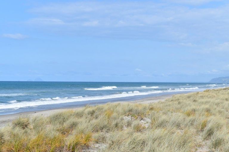 Photo of property in 342 Pukehina Beach Road, Pukehina, Te Puke, 3189