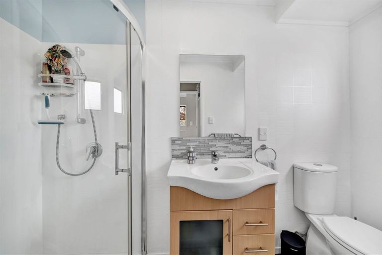 Photo of property in 82b Ngamotu Road, Spotswood, New Plymouth, 4310