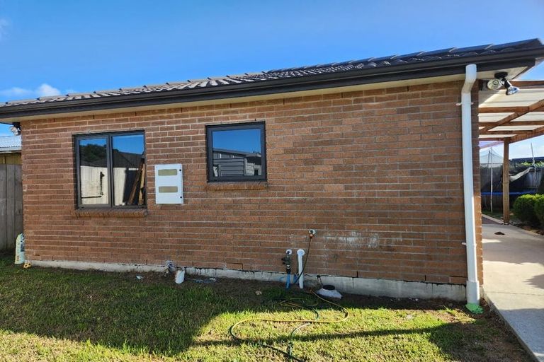 Photo of property in 12 Cheviot Street, Mangere East, Auckland, 2024
