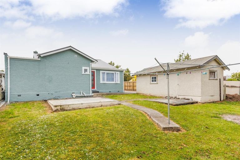 Photo of property in 37 Harris Street, Marton, 4710