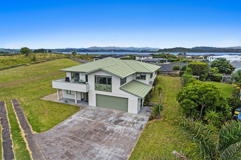 Photo of property in 14 Manuera Place, Ohope, 3121