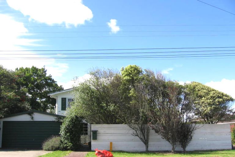 Photo of property in 2/20 Gordon Avenue, Milford, Auckland, 0620