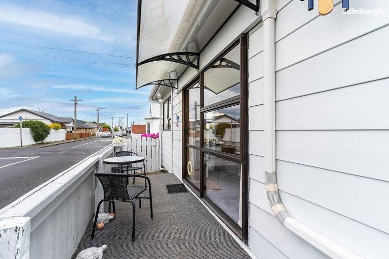 Photo of property in 48 Wesley Street, South Dunedin, Dunedin, 9012