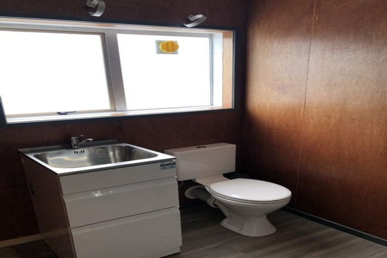 Photo of property in 9 Sierra Avenue, Te Kamo, Whangarei, 0112