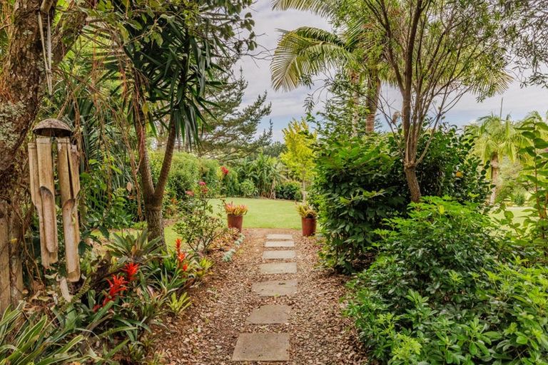 Photo of property in 94 Mccaughan Road, Kerikeri, 0294