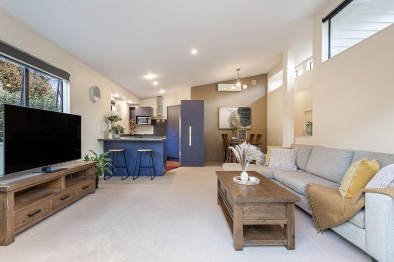 Photo of property in 59 Royal Road, Massey, Auckland, 0614