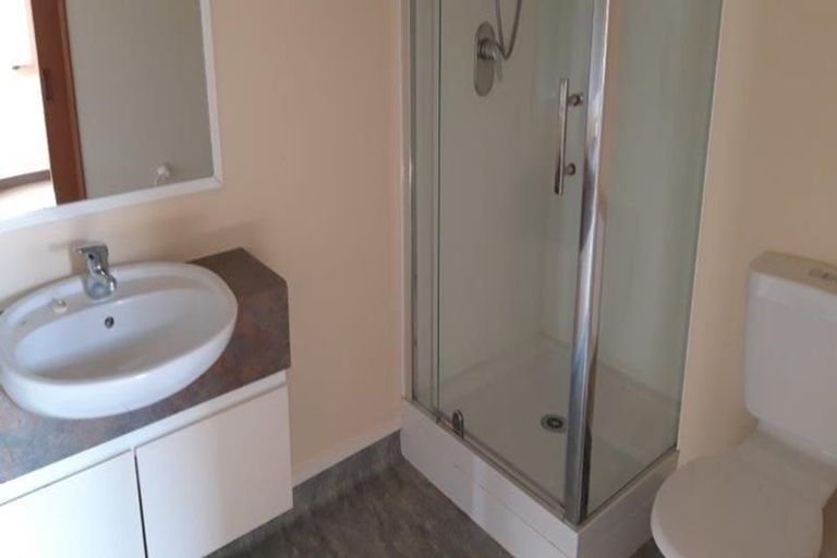 Photo of property in 2/90 Springfield Road, St Albans, Christchurch, 8014